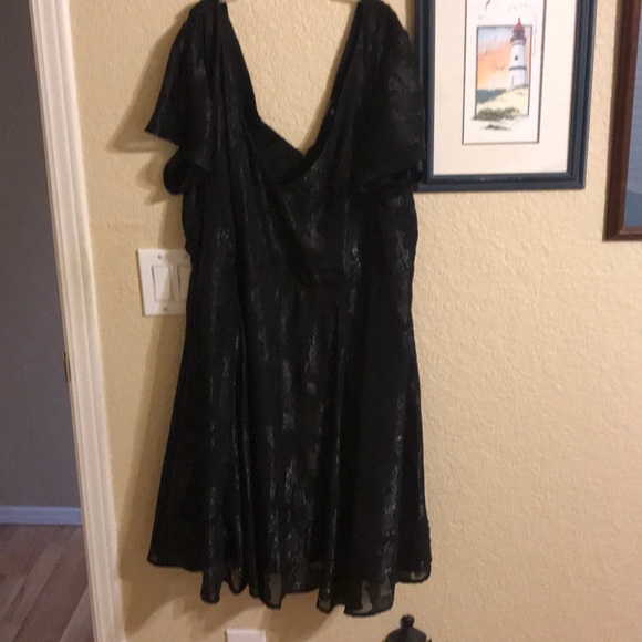 black lace dress size 20